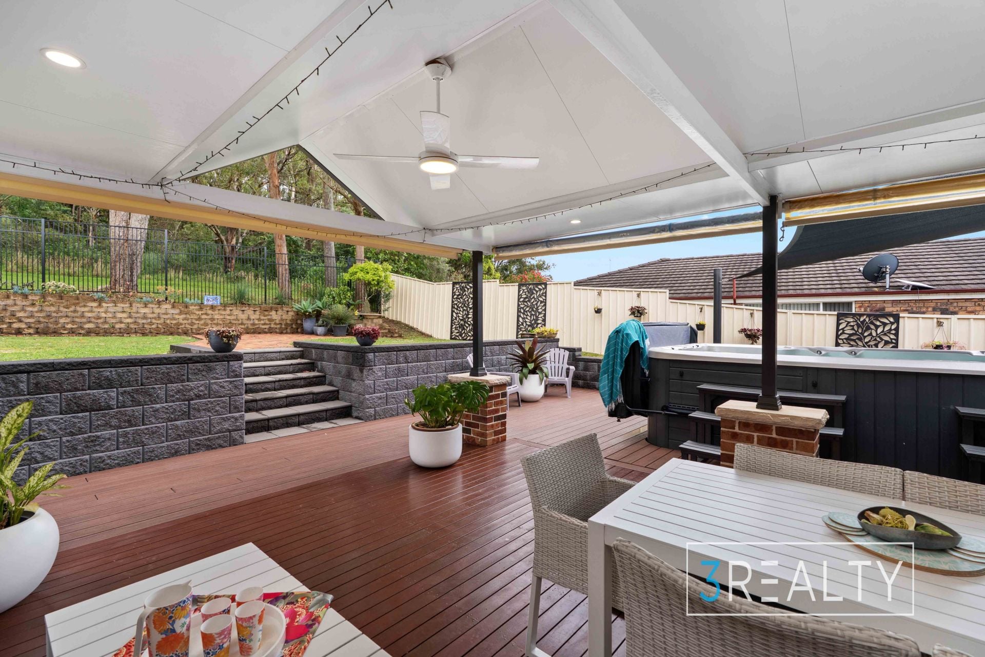 51 Silky Oak Drive, Caves Beach - Thumbnail 4