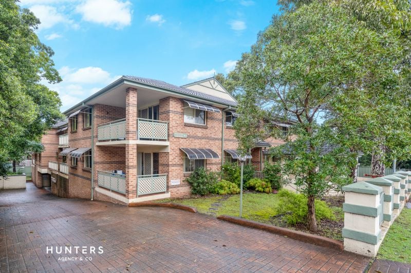 15/84 Pitt Street, Granville