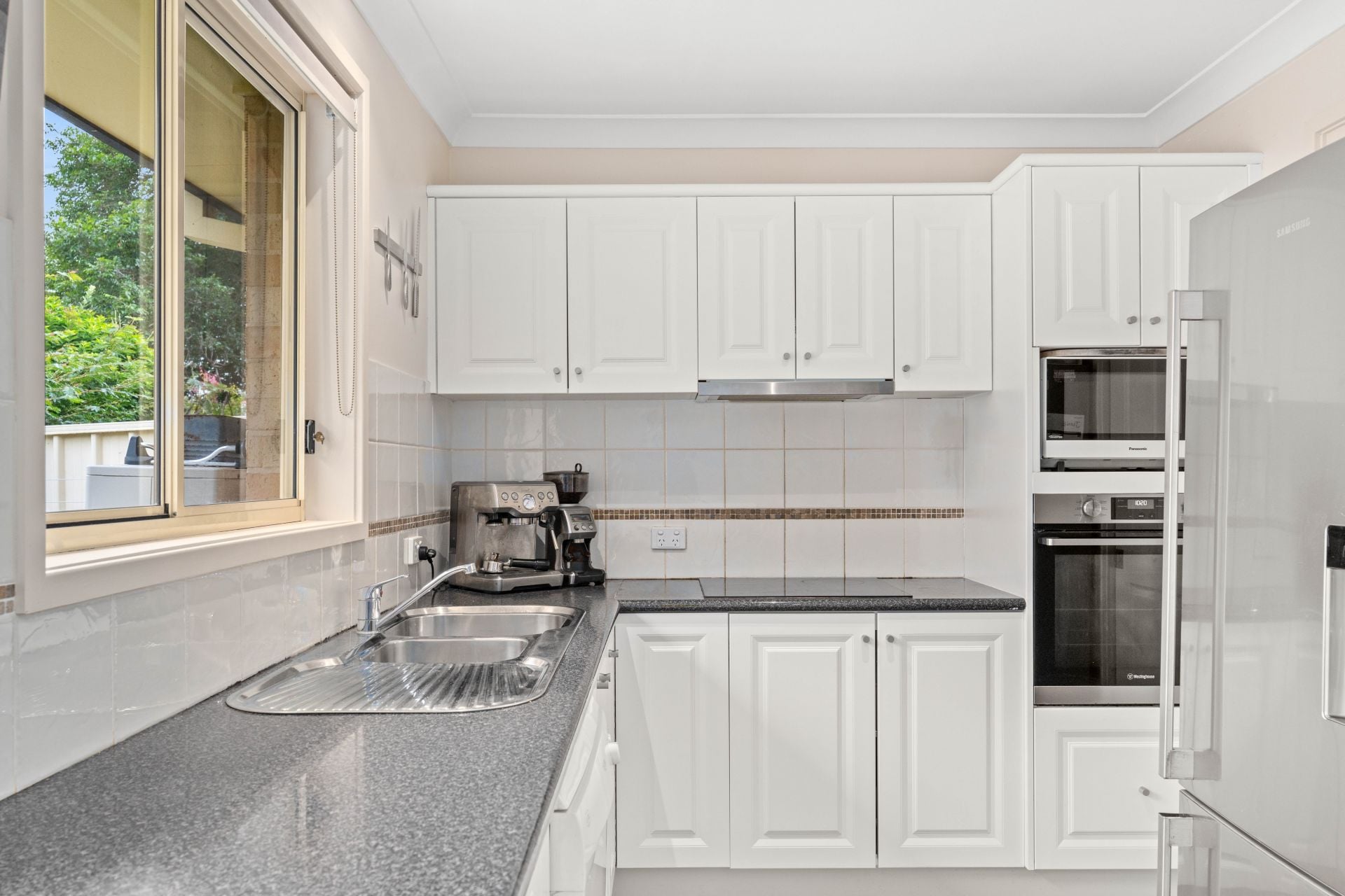4/11 Warwick Street Blackwall NSW, Blackwall - Thumbnail 5
