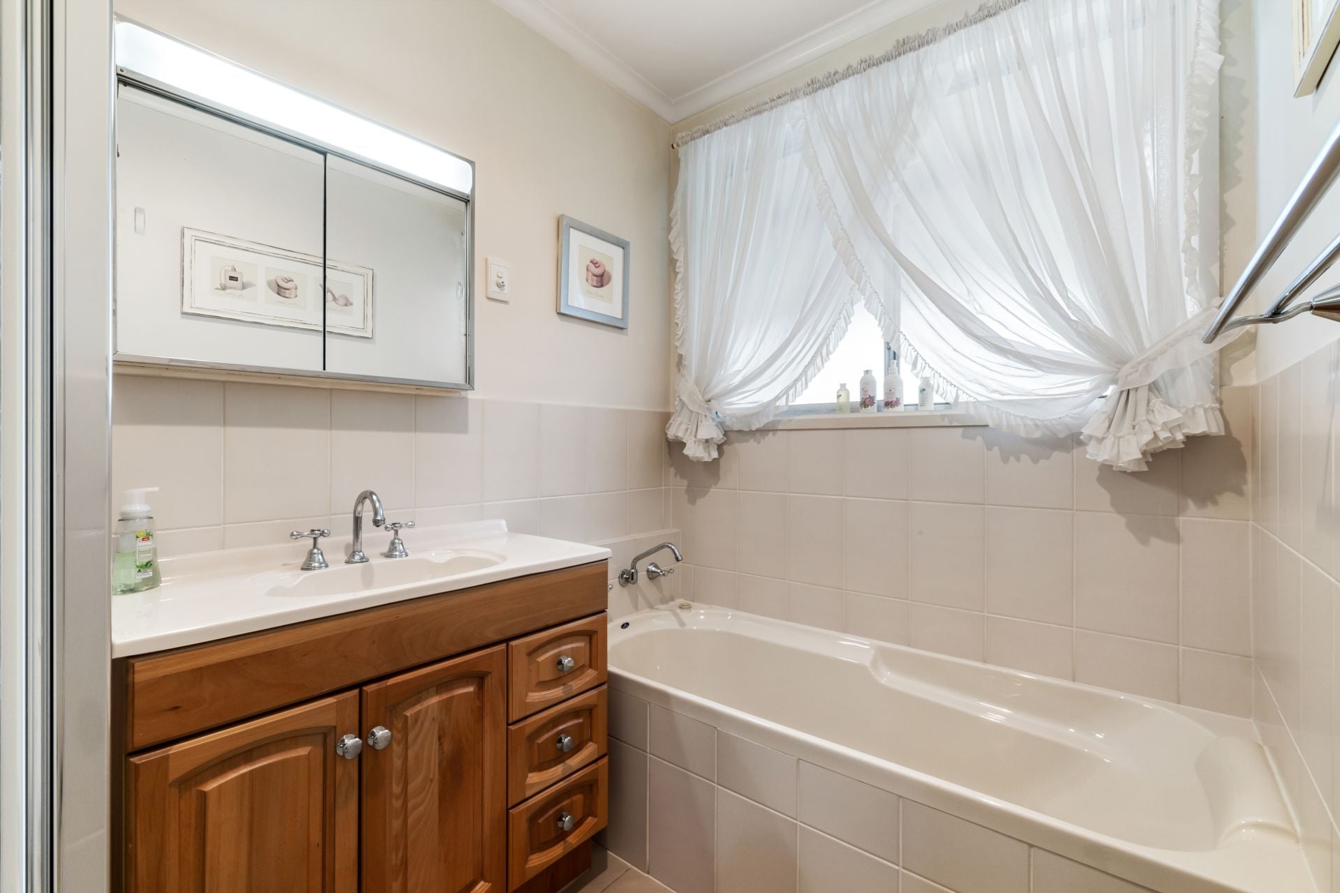 Comfortable Family Living With Space And Versatility