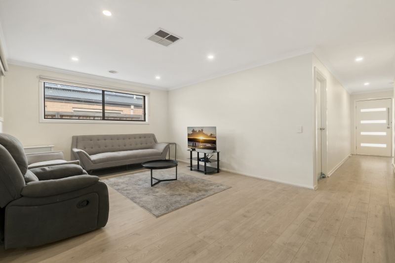 52 Aberfeldy Grove, Wollert