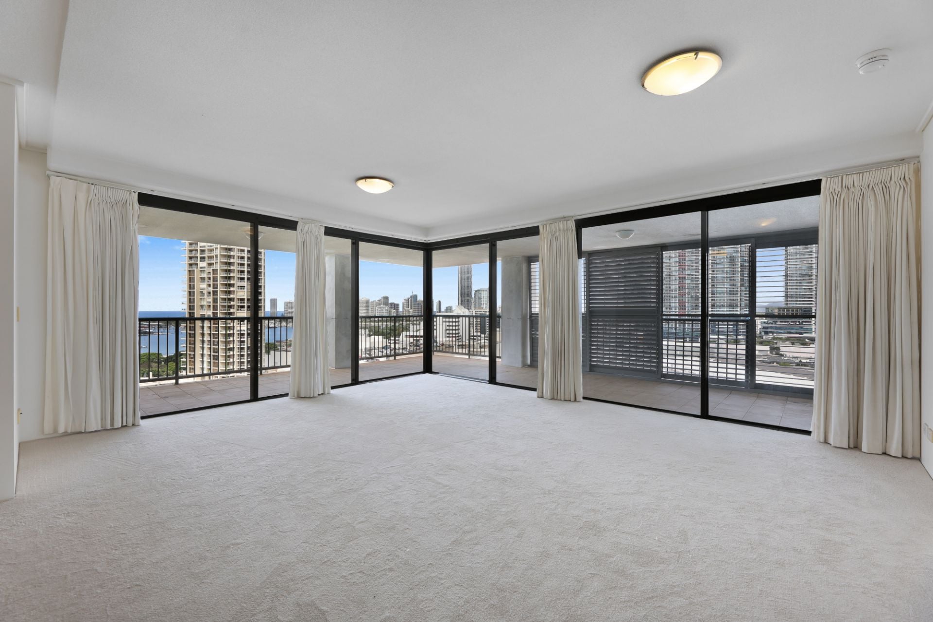 242/105 Scarborough Street, Southport, Southport - Image 1
