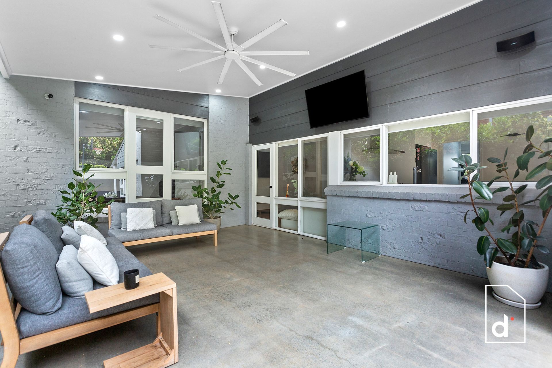 14 The Parkway, Balgownie NSW