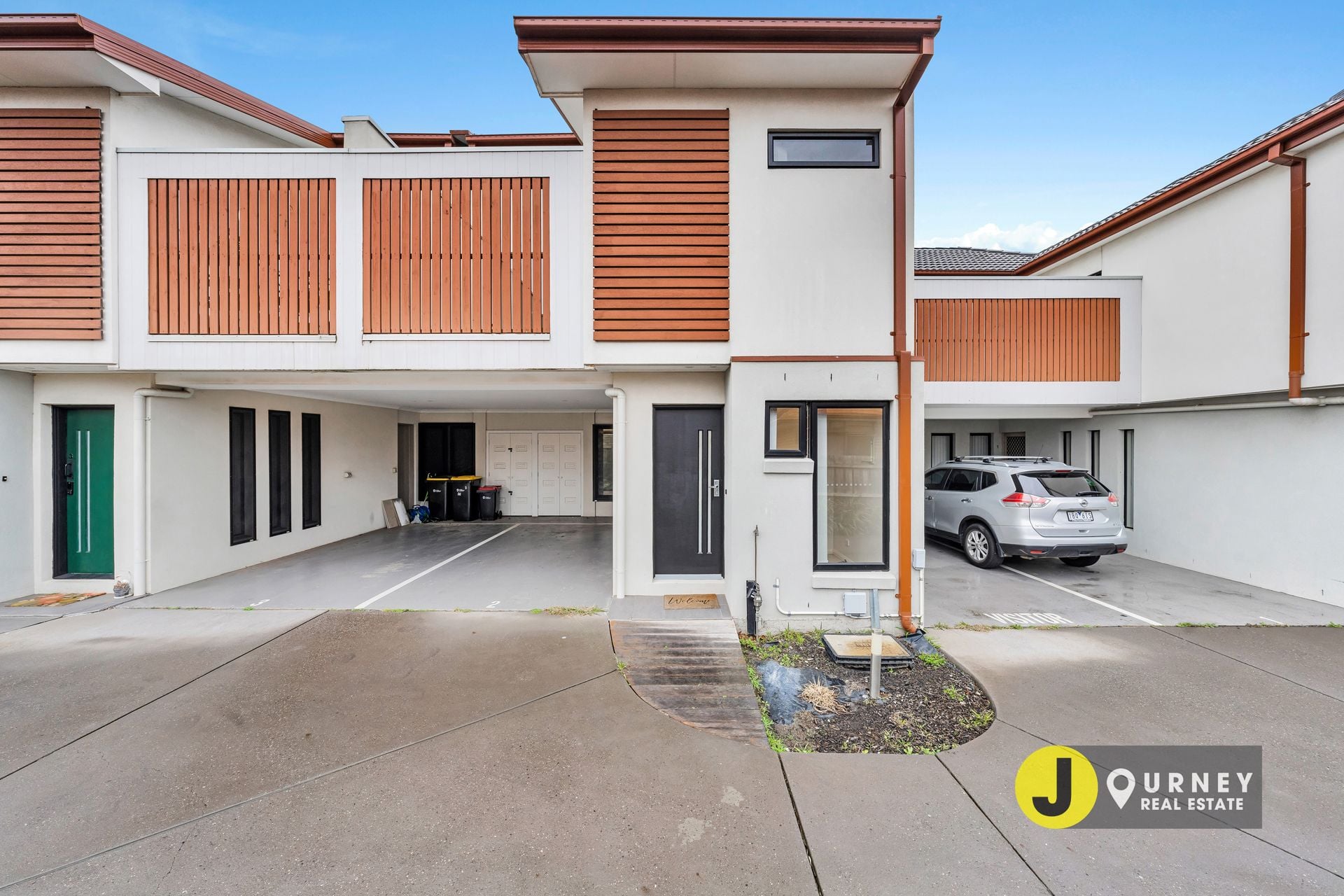 2/56 Hemmings Street, Dandenong VIC, Dandenong - Thumbnail 2