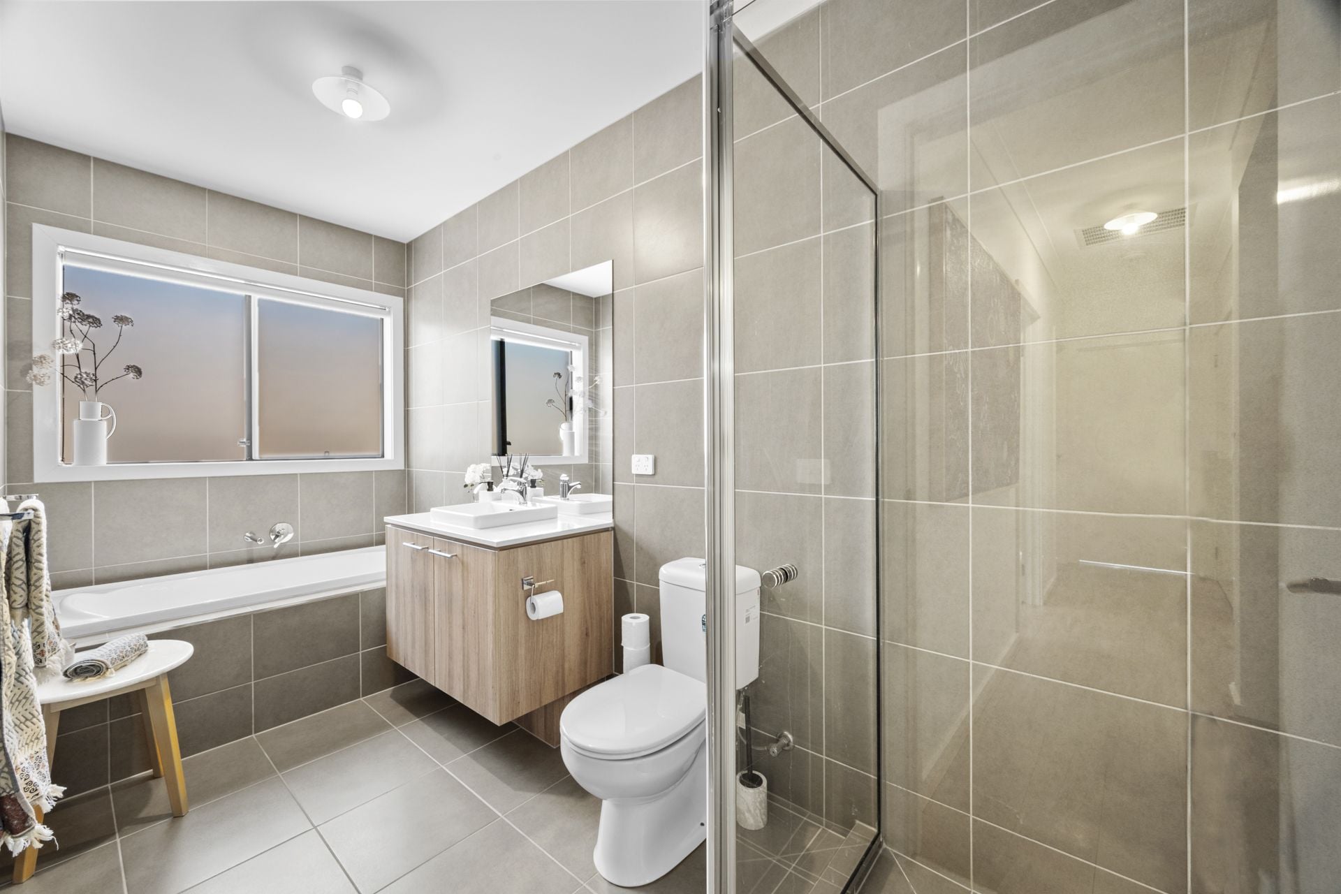 Family Comfort, Modern Design