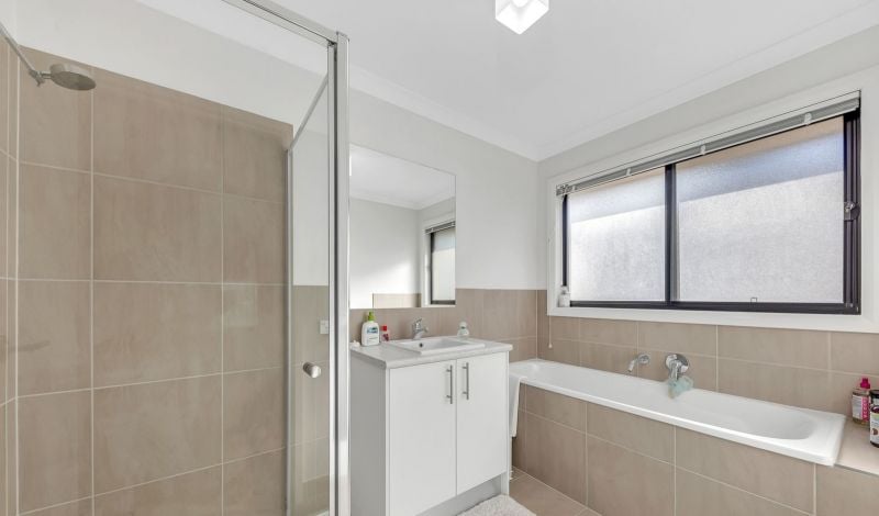 5 Cobungra Grove, Wollert