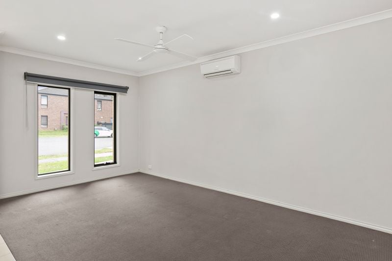 37 Cheltenham Close, Craigieburn