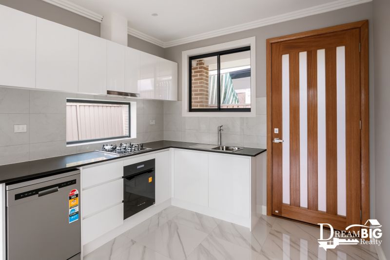 19 & 19A Aitape Crescent, Whalan, Whalan - Thumbnail 5
