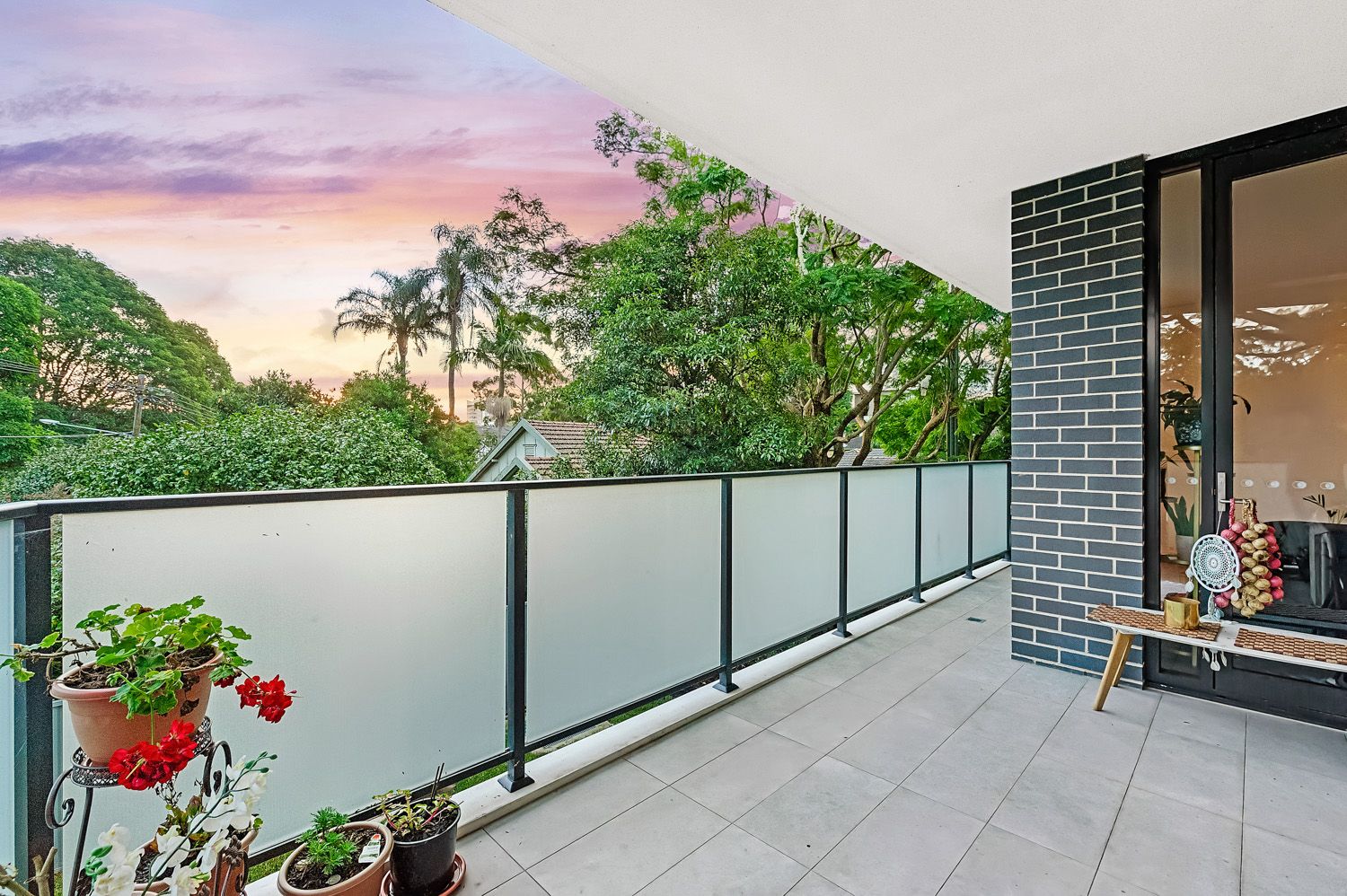 10/1 Balmoral Street, Waitara, Waitara - Thumbnail 2