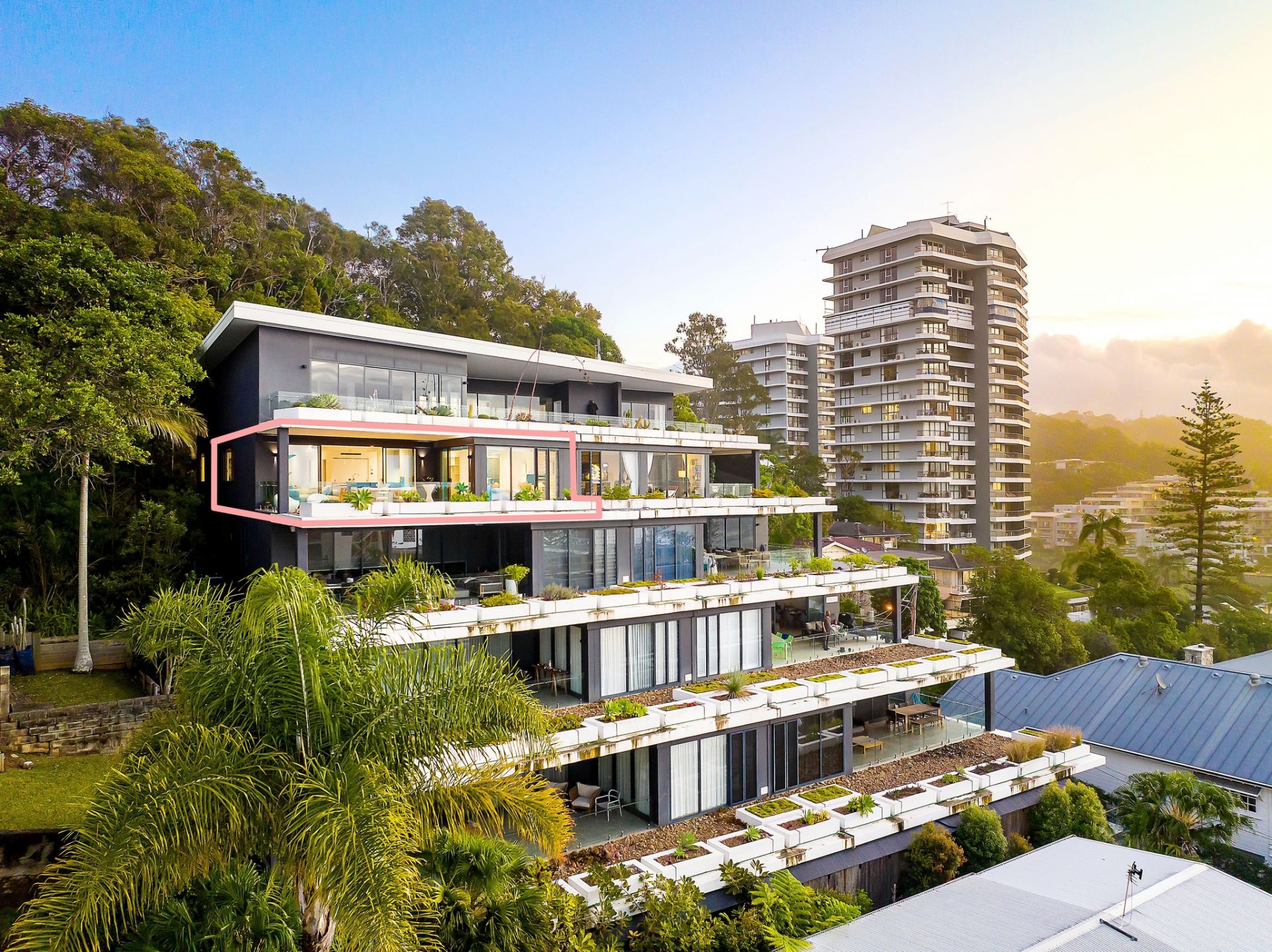 8/1 Nathan Street Burleigh Heads QLD, Burleigh Heads - Thumbnail 2