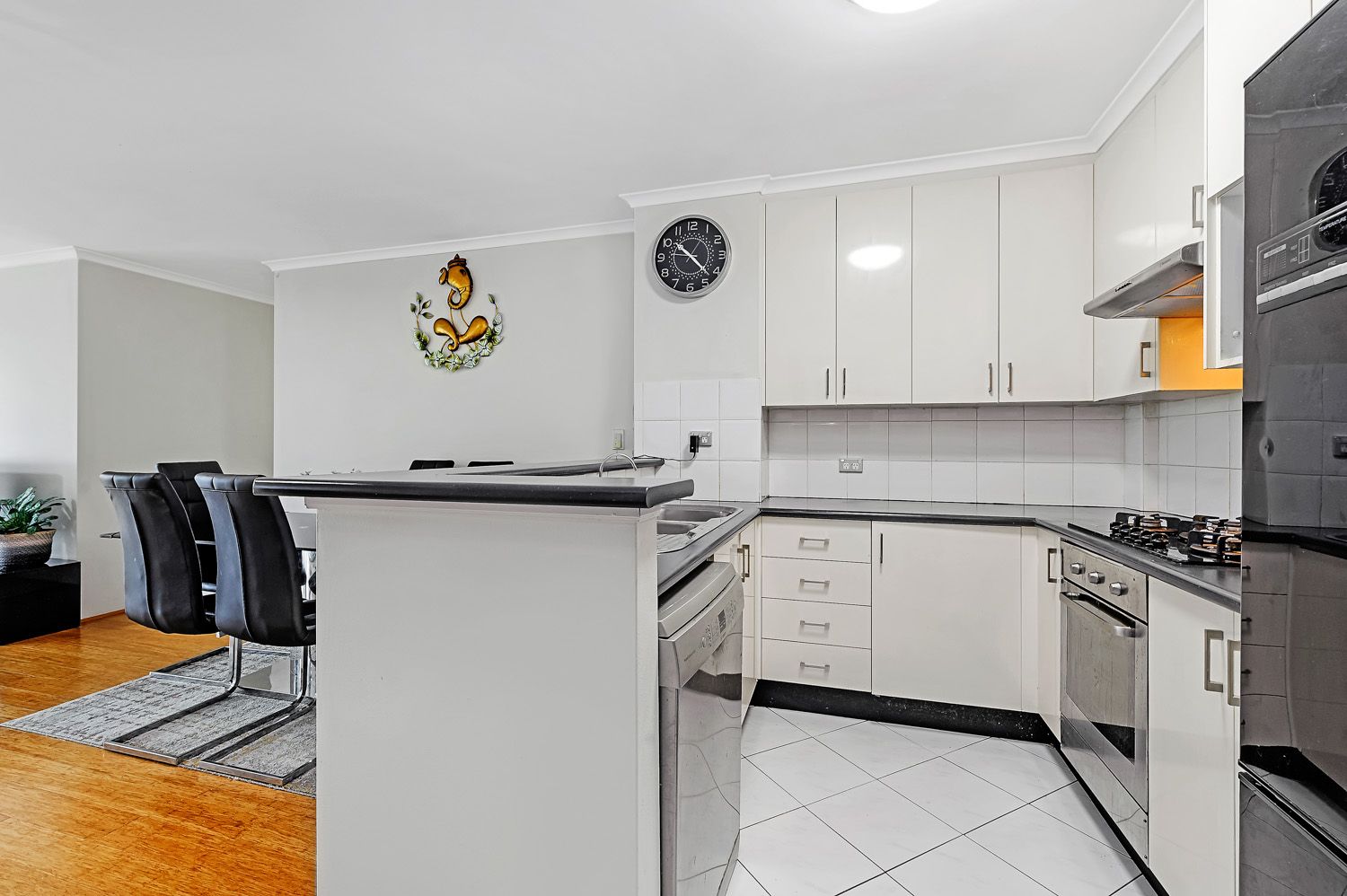 91/208-226 Pacific Highway, Hornsby, Hornsby - Thumbnail 2