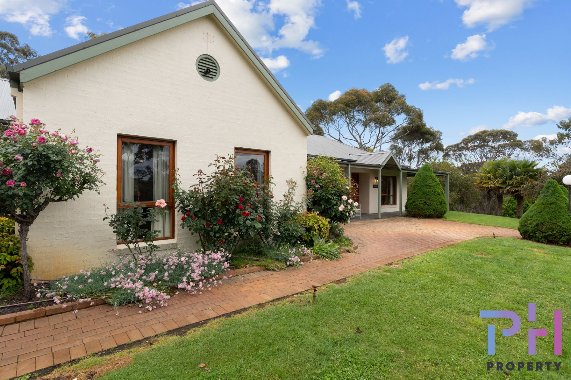 13 Burnett Road Castlemaine VIC, Castlemaine - Thumbnail 2