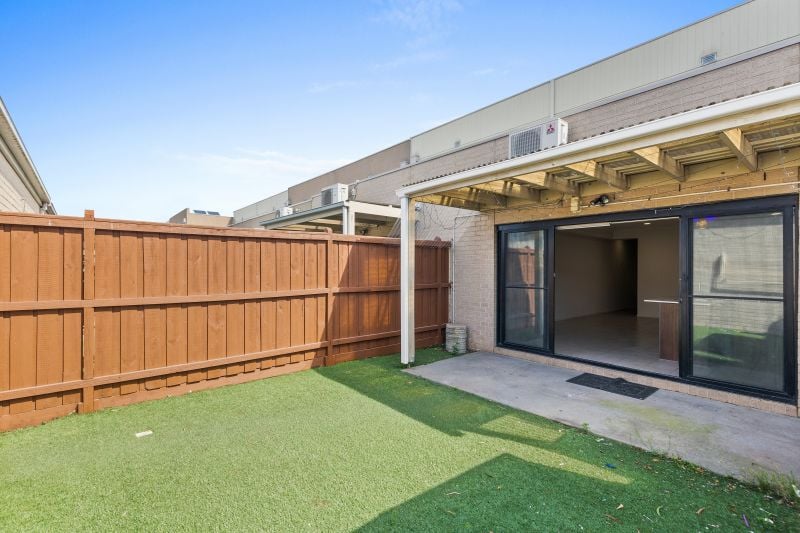 26 Grenville Walk, Lalor