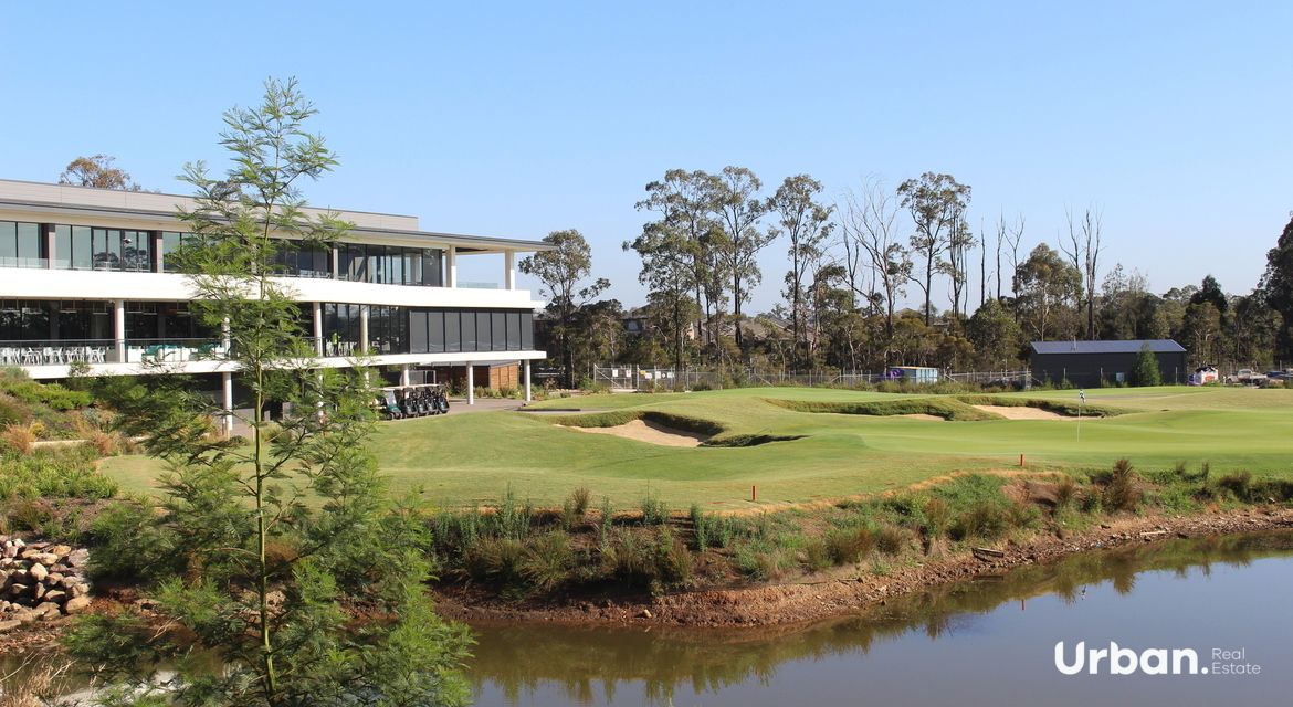 Moorebank 21 Hennessy Avenue