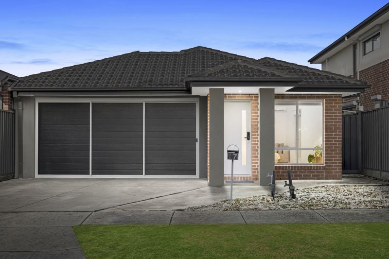 17 Admiration Drive, Craigieburn