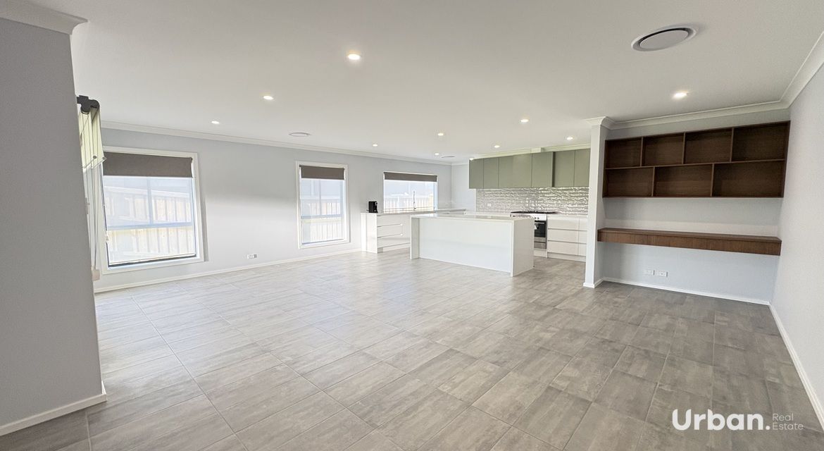 Lochinvar 7 Caputar Way