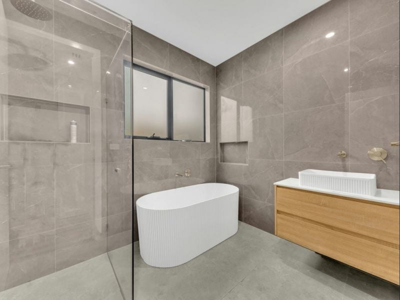 11 Light Street, Wollert