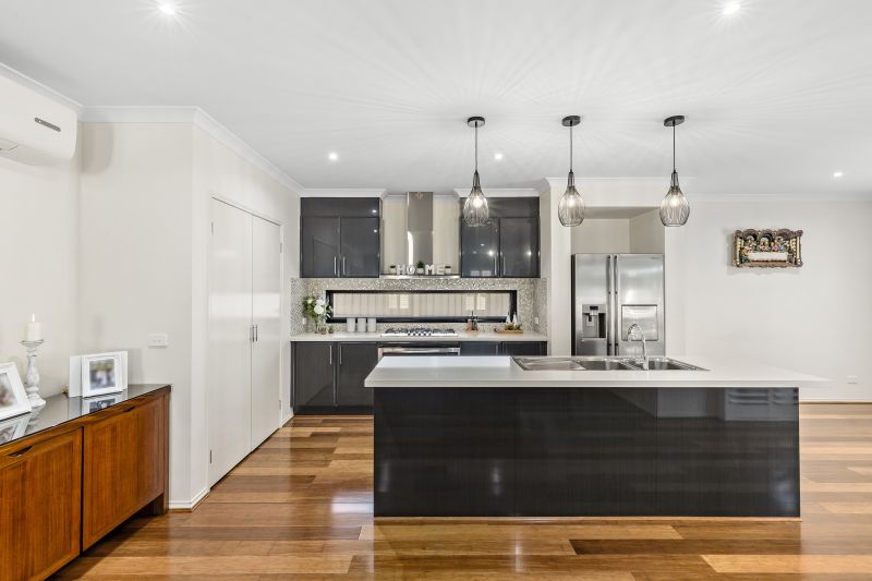 8 Redding Rise, Epping