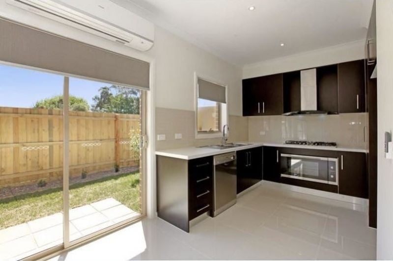 9 Myrtle Street, Thomastown