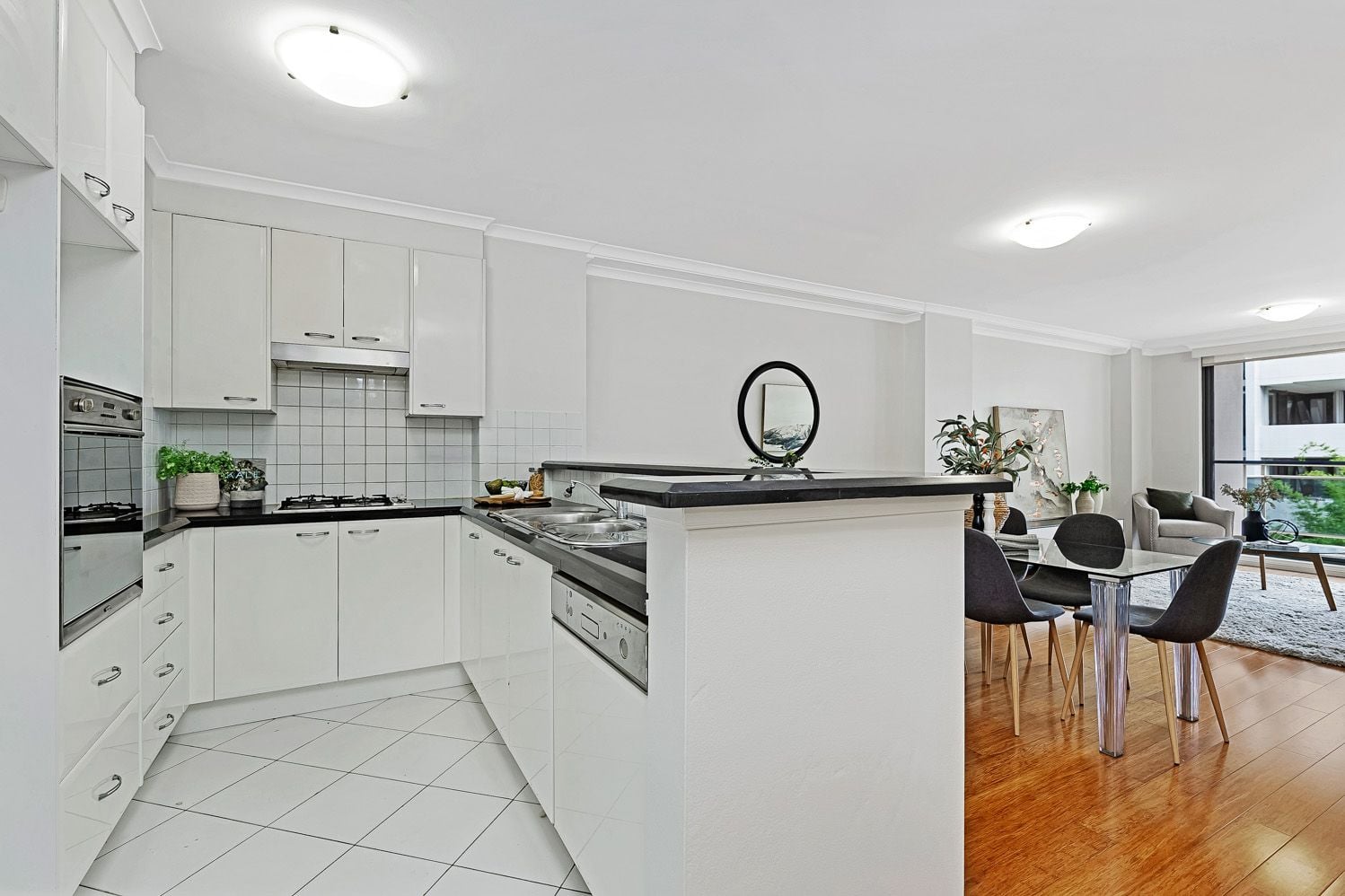 51/121-133 Pacific Highway, Hornsby, Hornsby - Thumbnail 5
