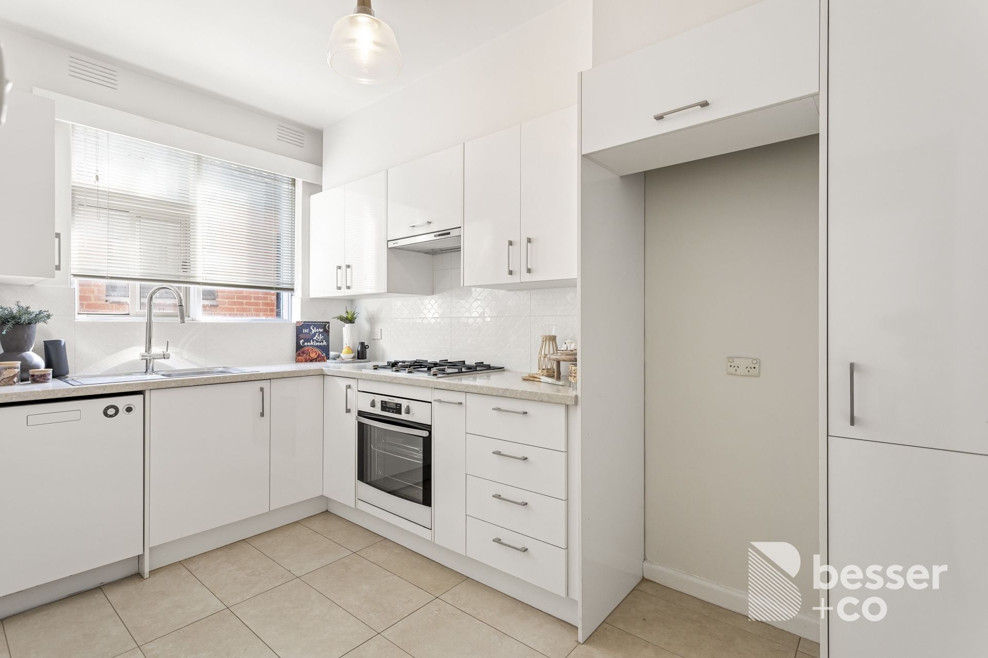 6/33 Byron Street, Elwood - Thumbnail 5