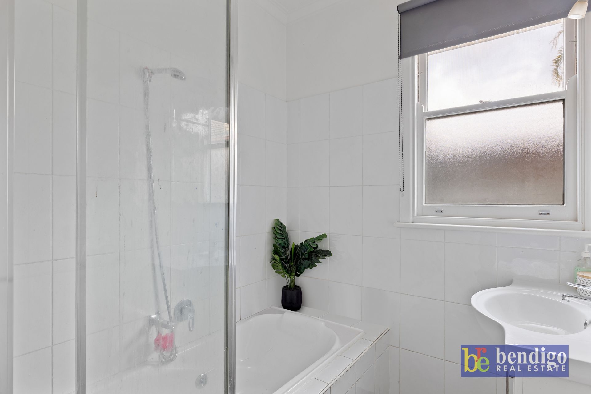 186 Mackenzie Street West Golden Square VIC, Square - Thumbnail 6