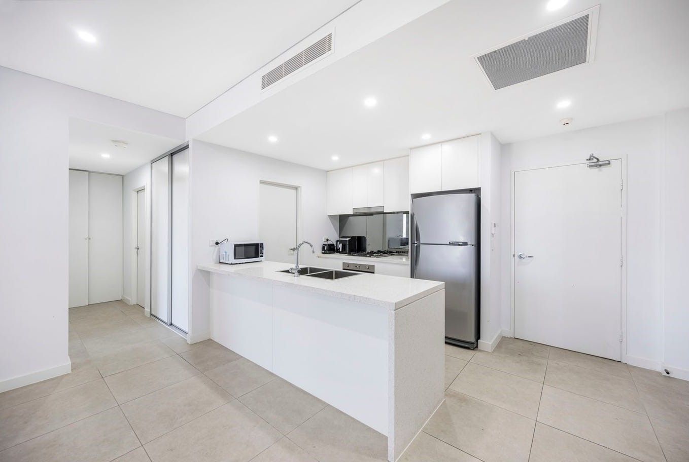 209/1 Madden Close, Botany, Botany - Thumbnail 6