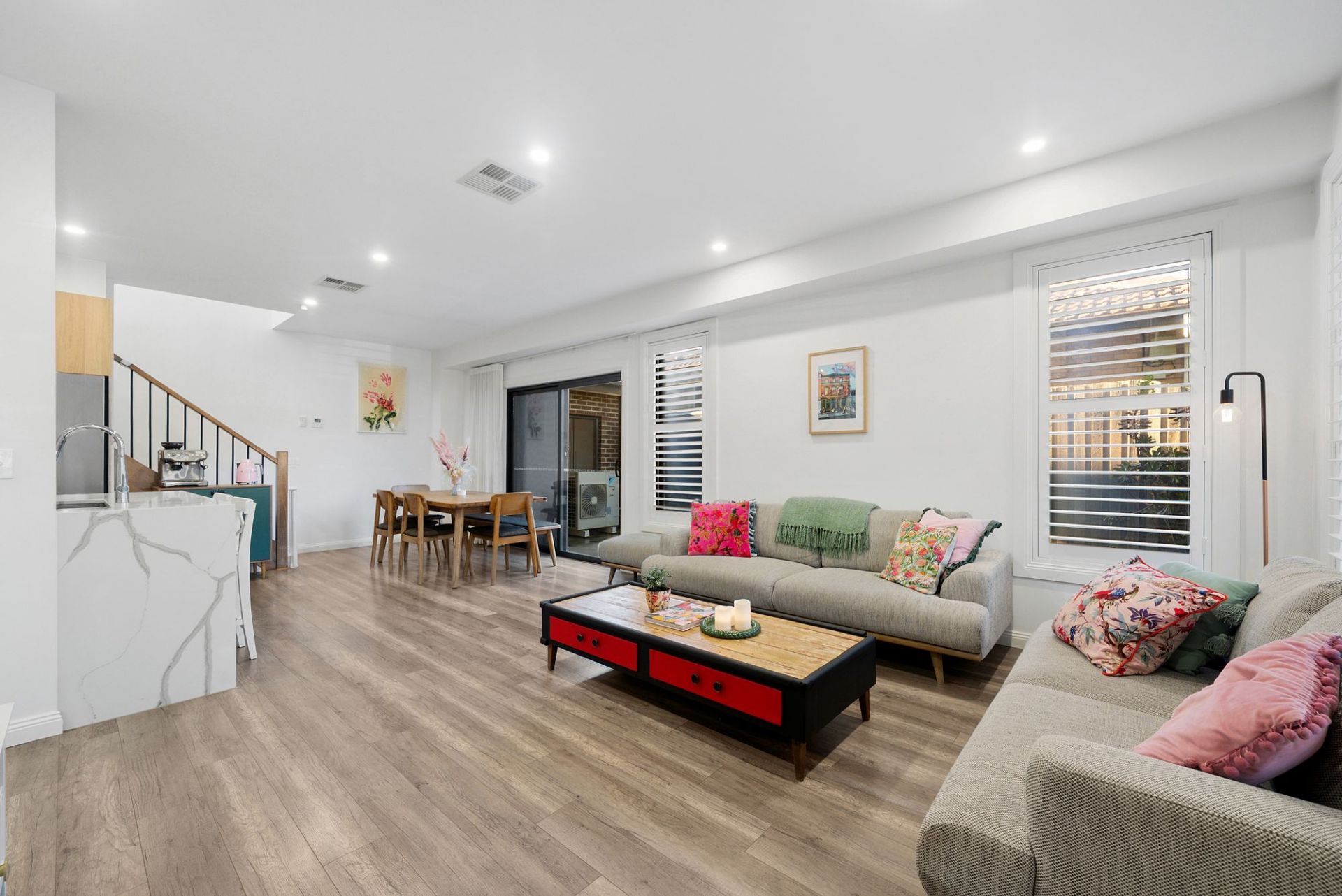 UNDER OFFER

Style, Space & Sophistication in a Prime Family Setting
