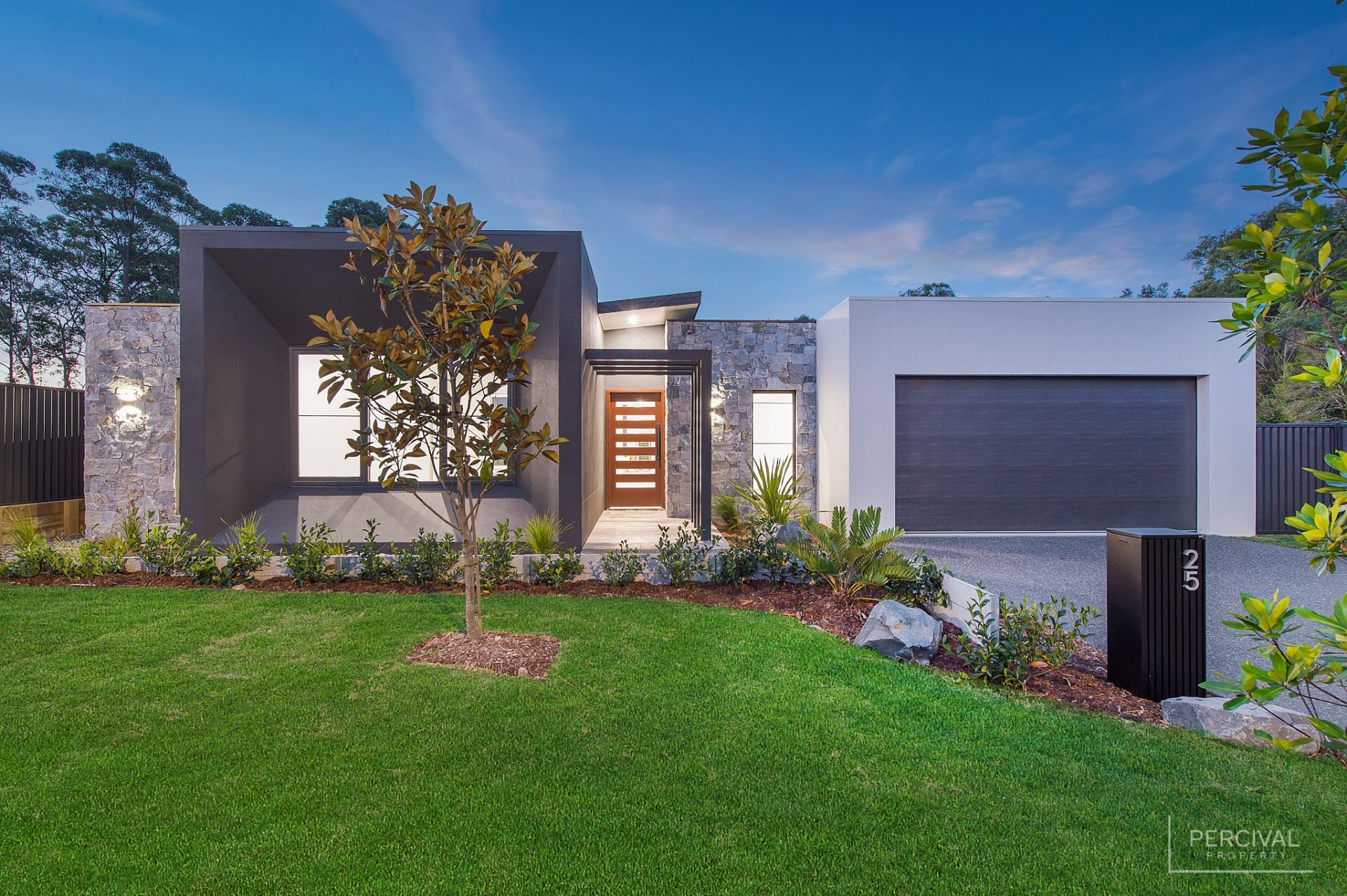 25 Caitlin Darcy Parkway, Port Macquarie, Port Macquarie - Thumbnail 2