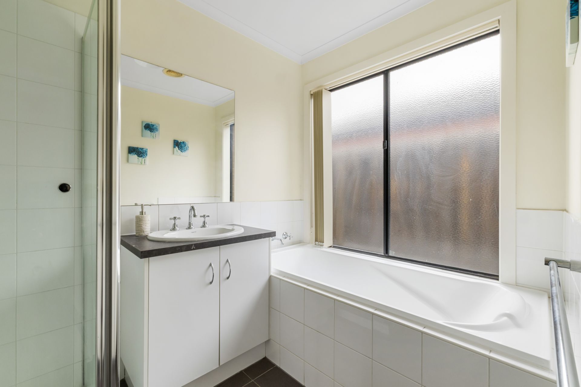 Modern Comfort, Stylish Low Maintenance Living