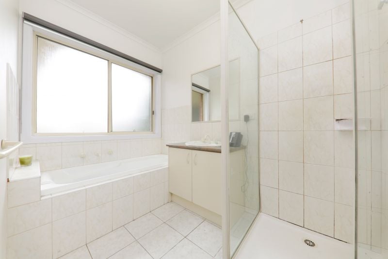 2/43 Richards Street, Lalor