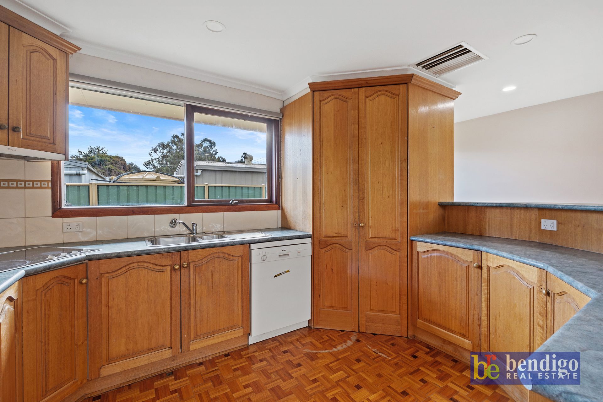 6 Raglan Place East Axedale VIC, Axedale - Thumbnail 4