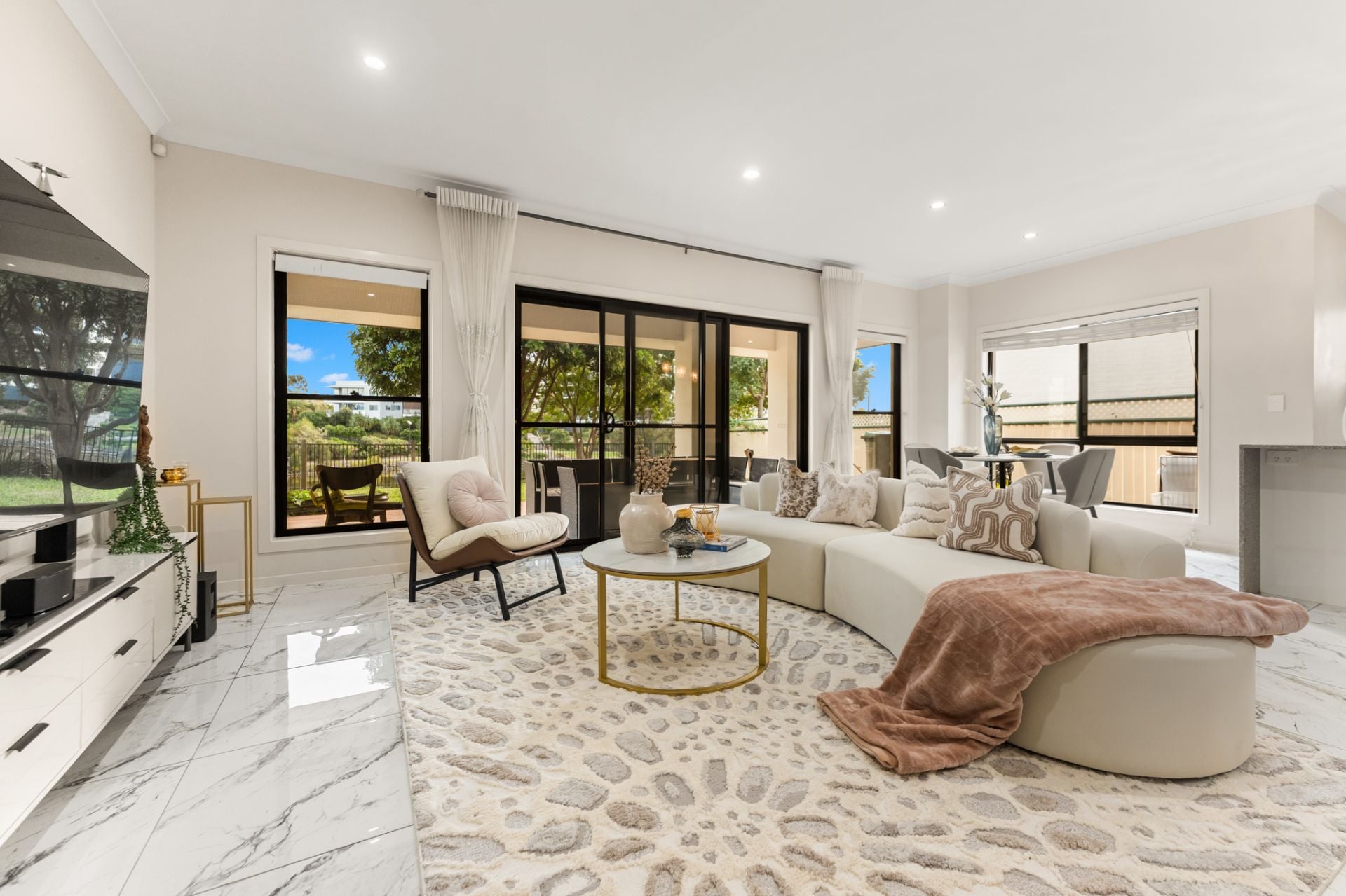 7 Jurien Crescent, Varsity Lakes - Thumbnail 6