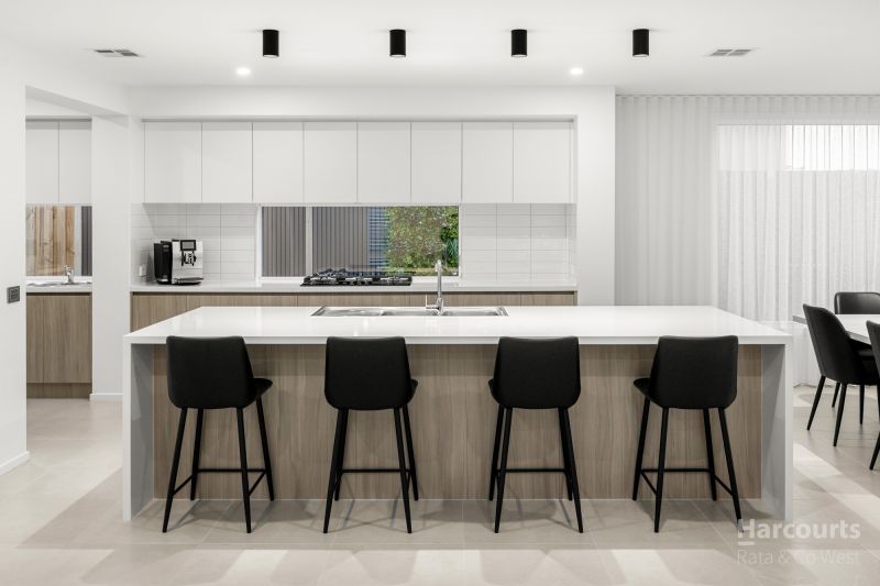 24 Stricta Circuit, Fraser Rise