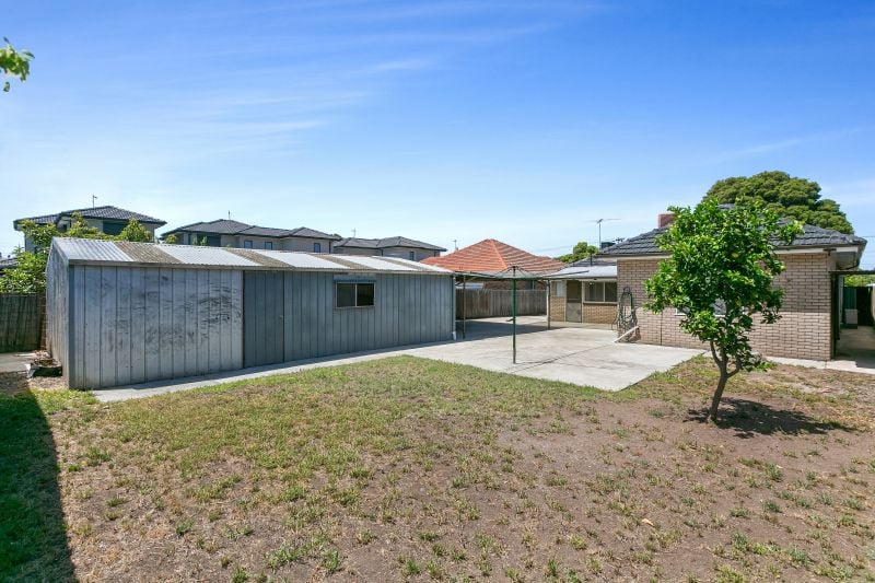 10 Travers Street, Thomastown