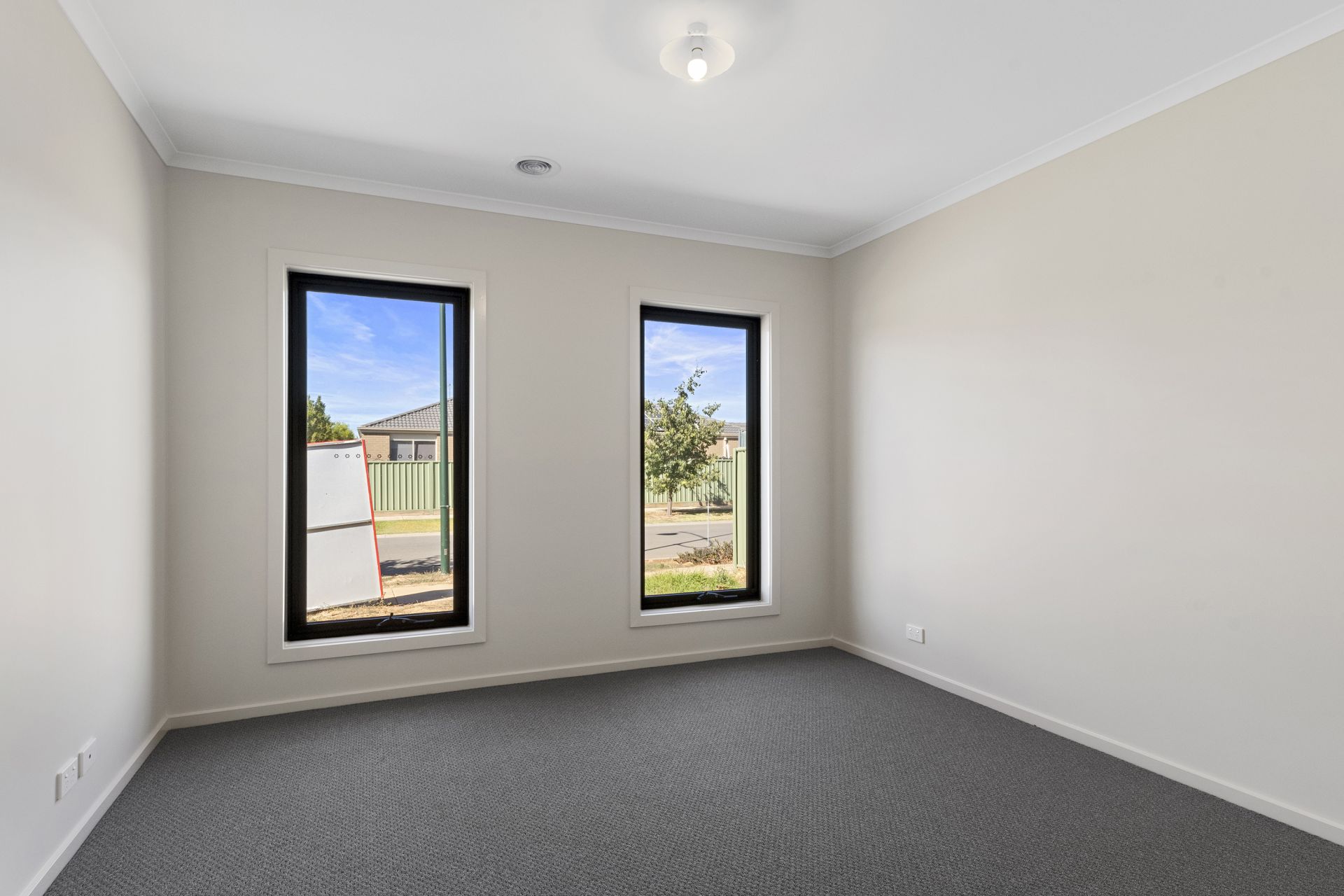 1 Sugarwood Court, Epsom, Epsom, Epsom - Thumbnail 8