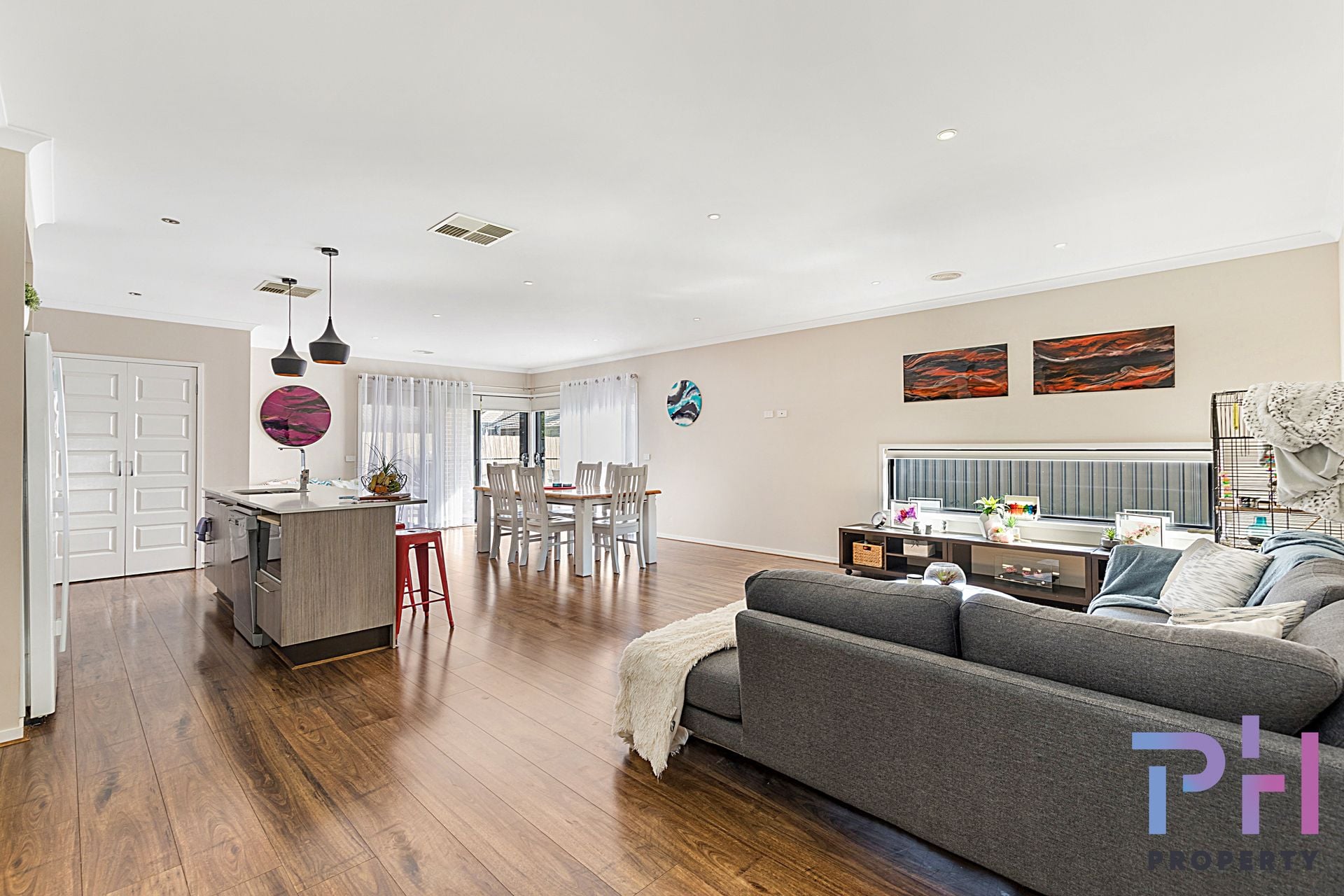 64 Yellowgum Drive EPSOM VIC, Epsom - Thumbnail 4
