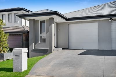 Campbelltown 82B University Drive