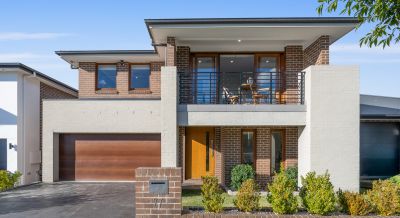 Denham Court, 27 Waxflower Street