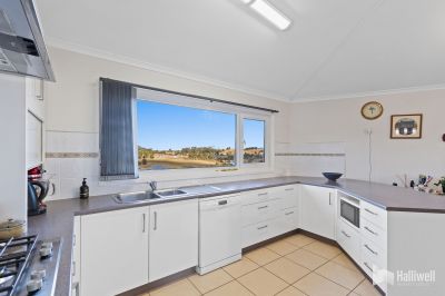 4
 
 
 
  
 
 
 2
 
 
 
  
 
 
 3
 
 
 
 
 
 
 
 10 Landon Place, Sheffield TAS 7306, Sheffield - Thumbnail 8