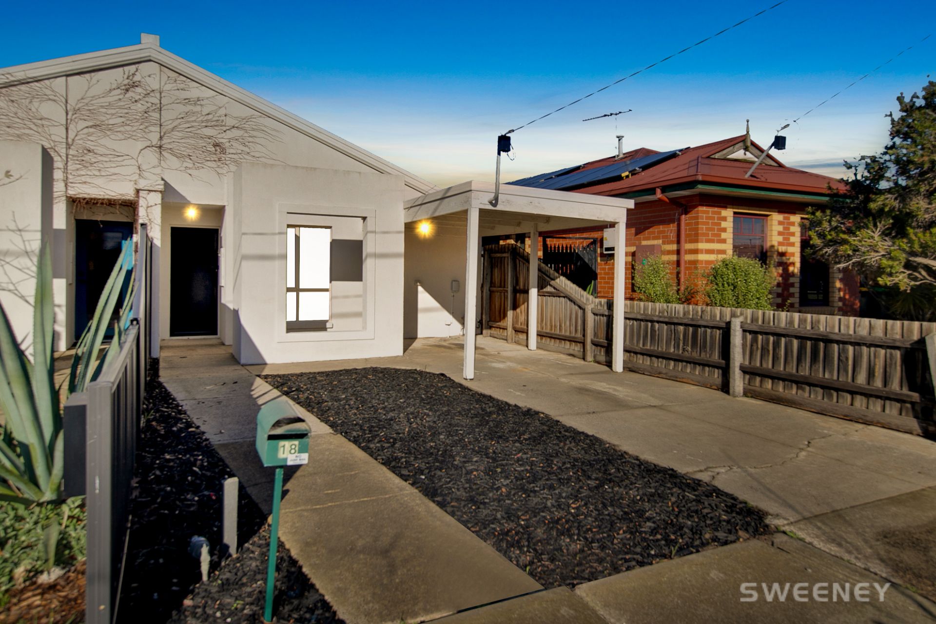 18 Canny Court, Altona Meadows - Thumbnail 2