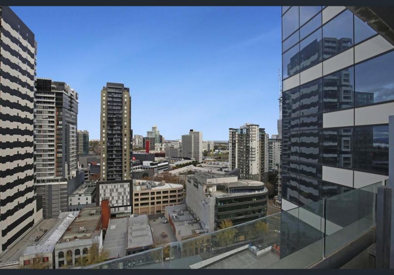 1804/7 Riverside Quay, Southbank - Thumbnail 5