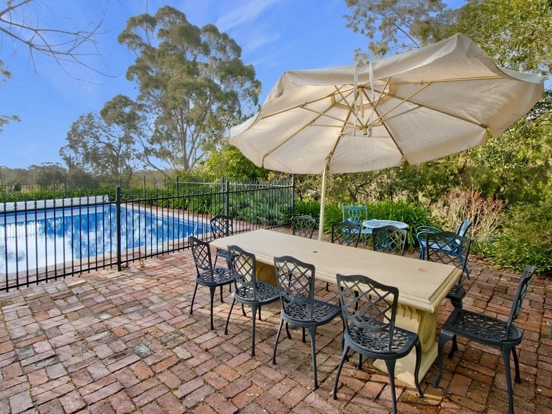 8 Wonoka Street Eden Hills 5050
