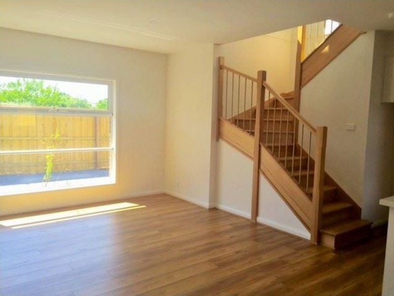 2/9 Westall Street, Thomastown