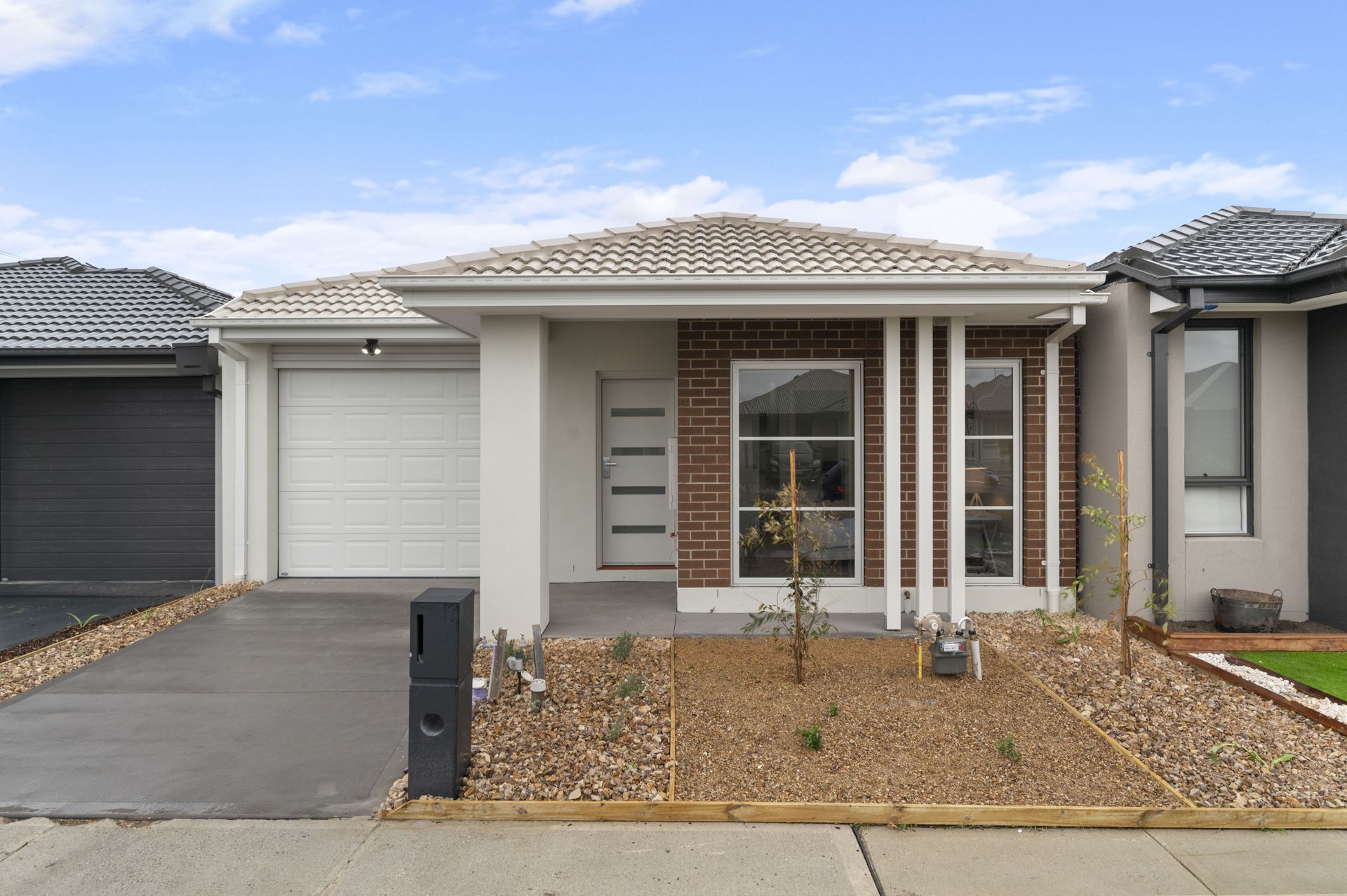 BRAND NEW BOUTIQUE FAMILY HOME