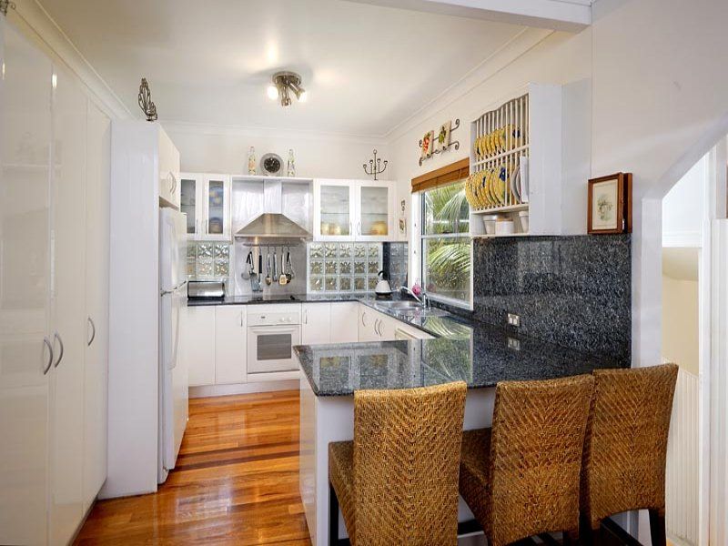 8 Craig Street, BURRANEER, Burraneer - Thumbnail 6