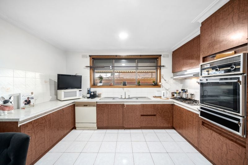 1 Nancye Drive, Lalor