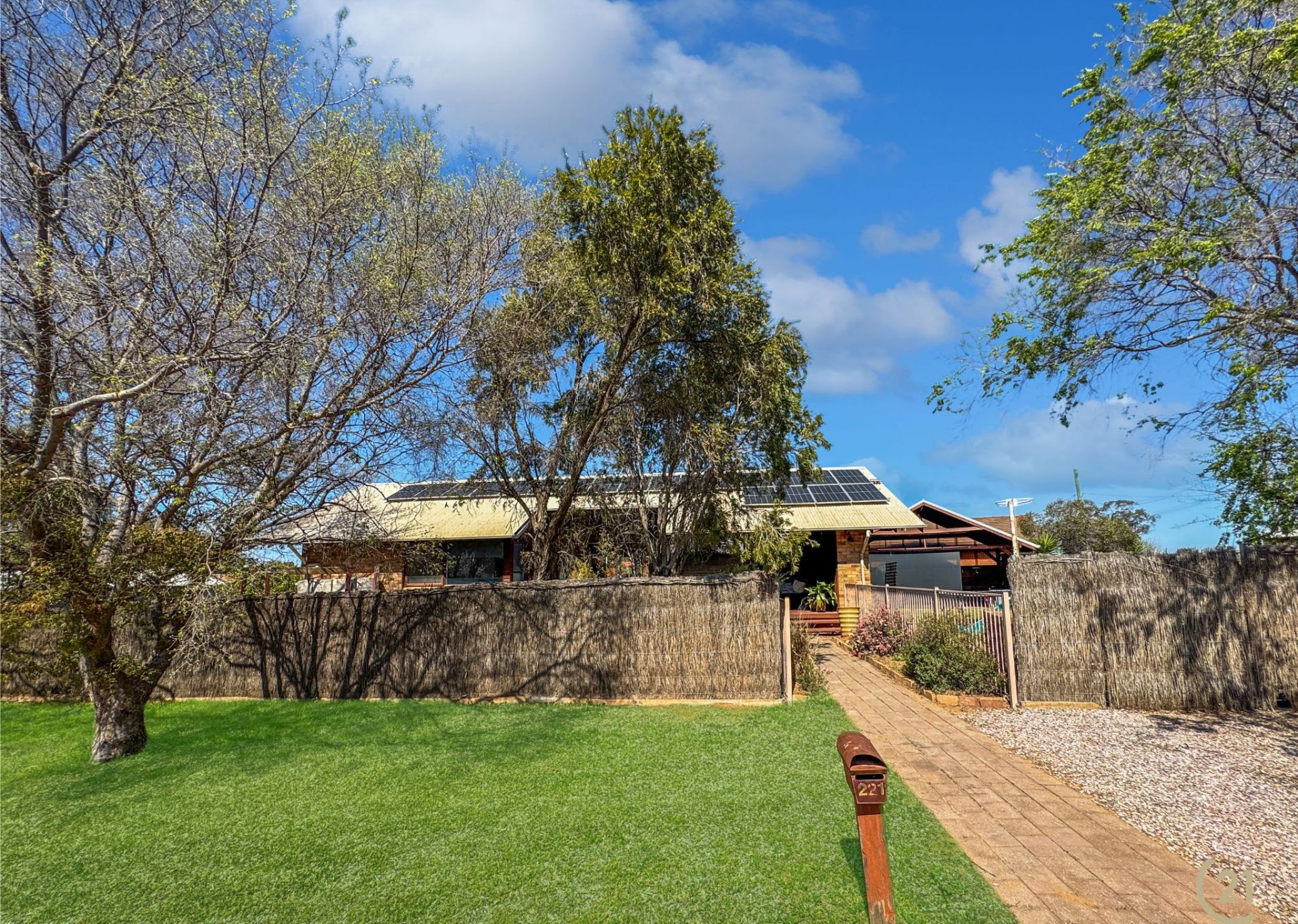 221 Farnell Street, Forbes NSW, Forbes - Thumbnail 2