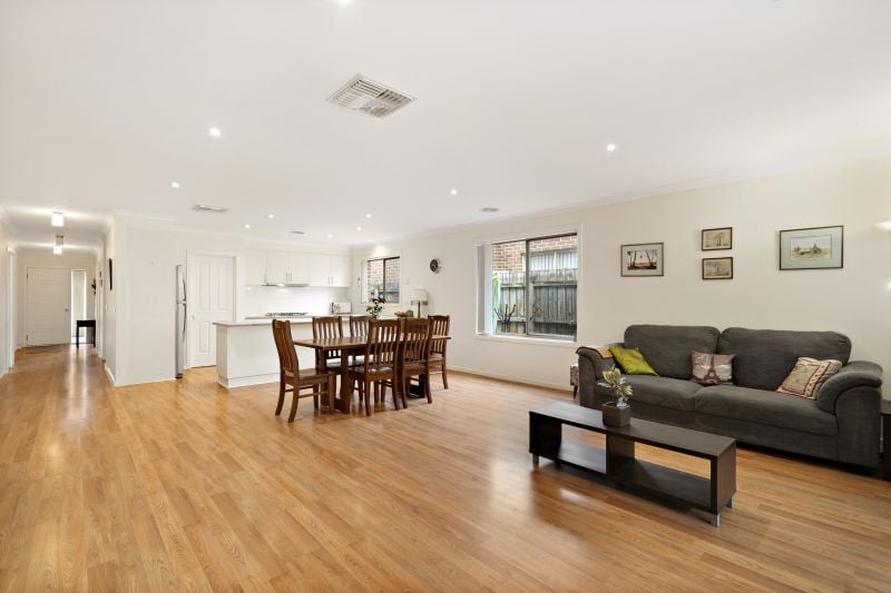 93 Vincent Drive, South Morang