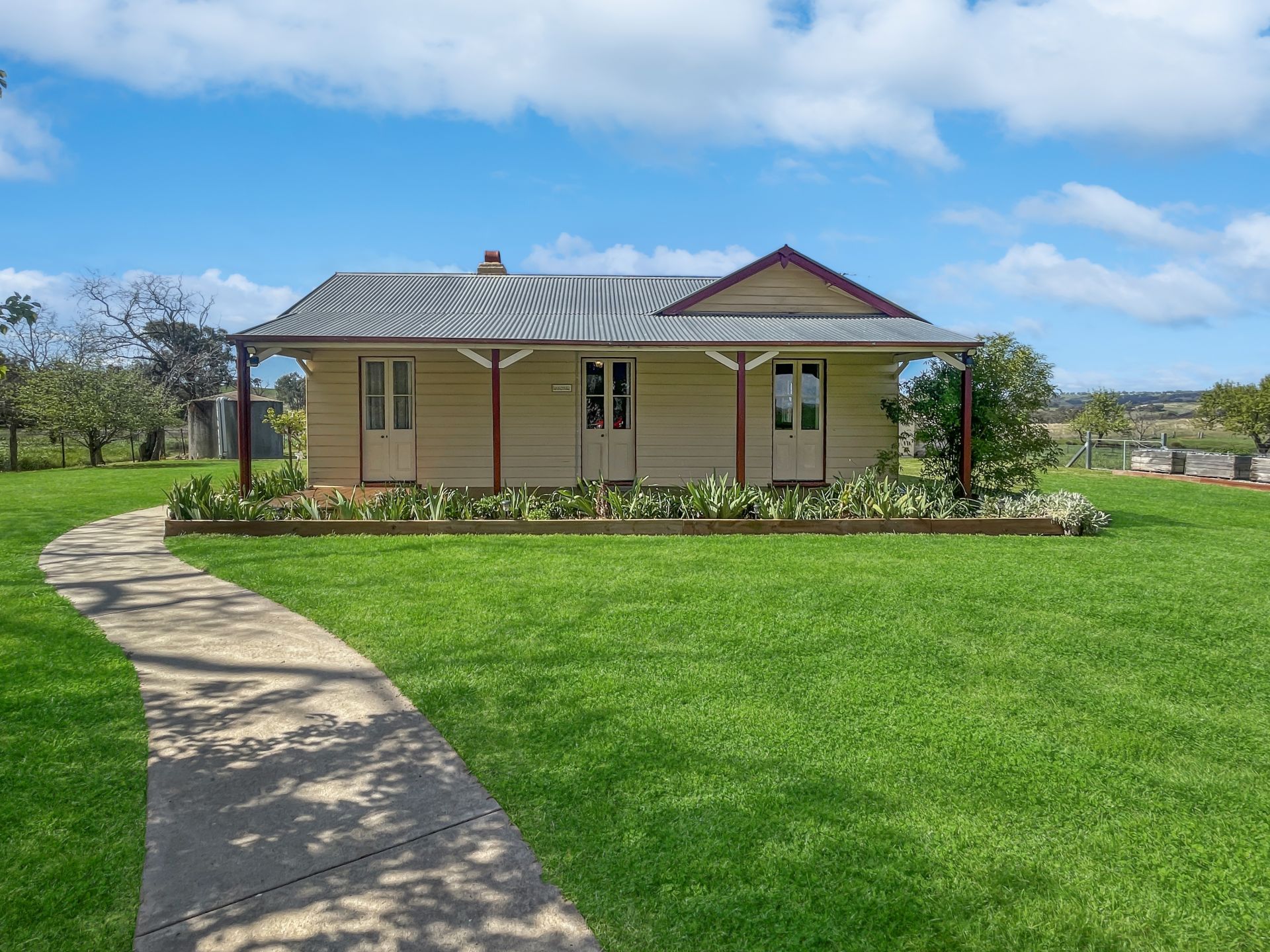 680 Boree Lane Orange NSW, Orange - Thumbnail 2